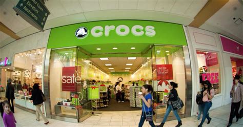 crocs sale near me store locator